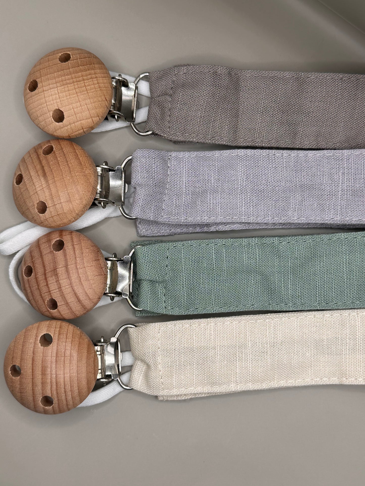 Attache tétine tissu